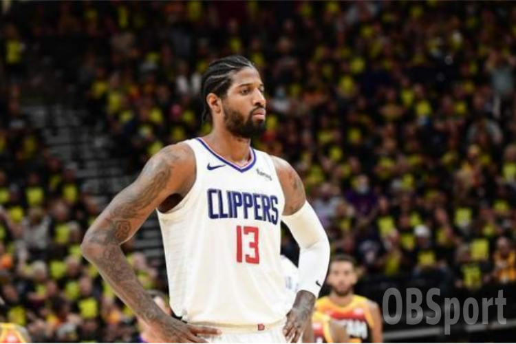  布克40分太阳送快船三连败  