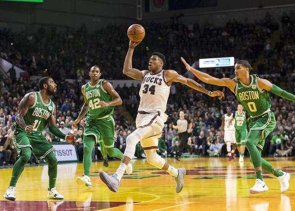  字母哥伤退，雄鹿不敌凯尔特人  