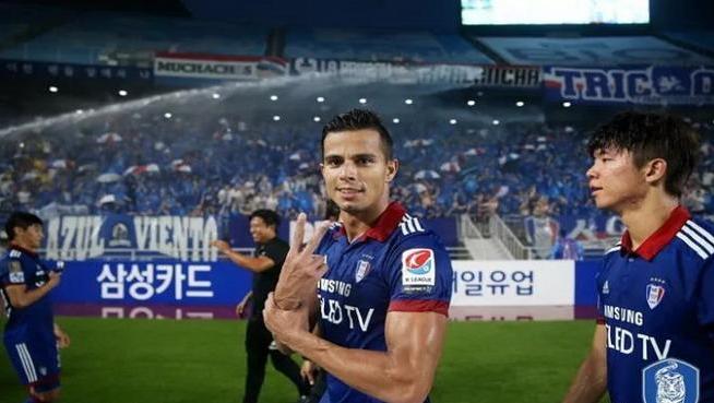  穆西亚拉灵光乍现，拜仁新星助球队锁定半程冠军